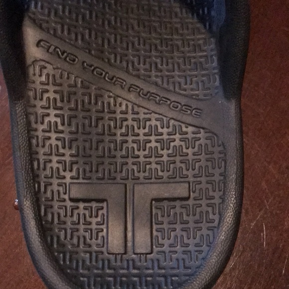 Telic Mallory midnight black flip flop sandals - Picture 3 of 3